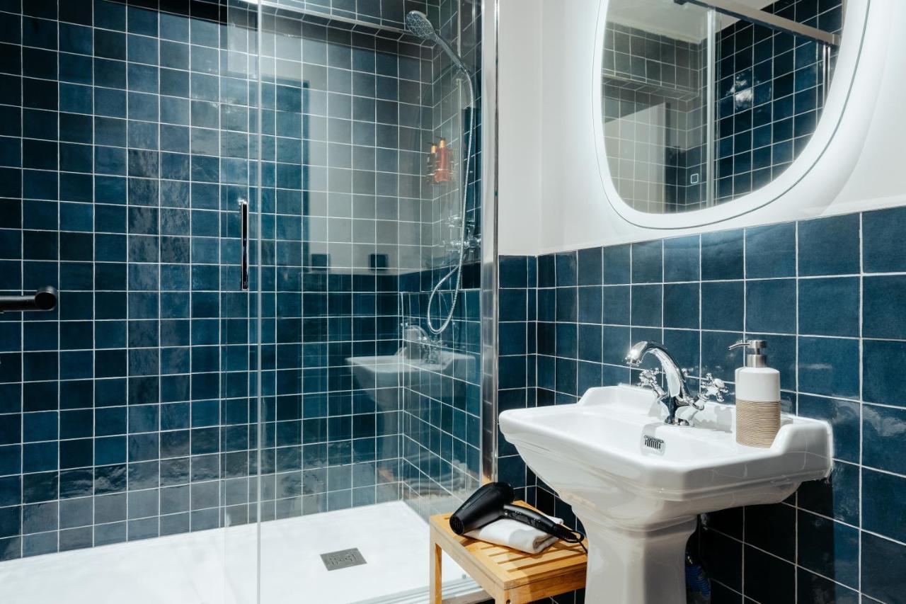 Edgar Suites Montmartre - Abbesses ปารีส ภายนอก รูปภาพ