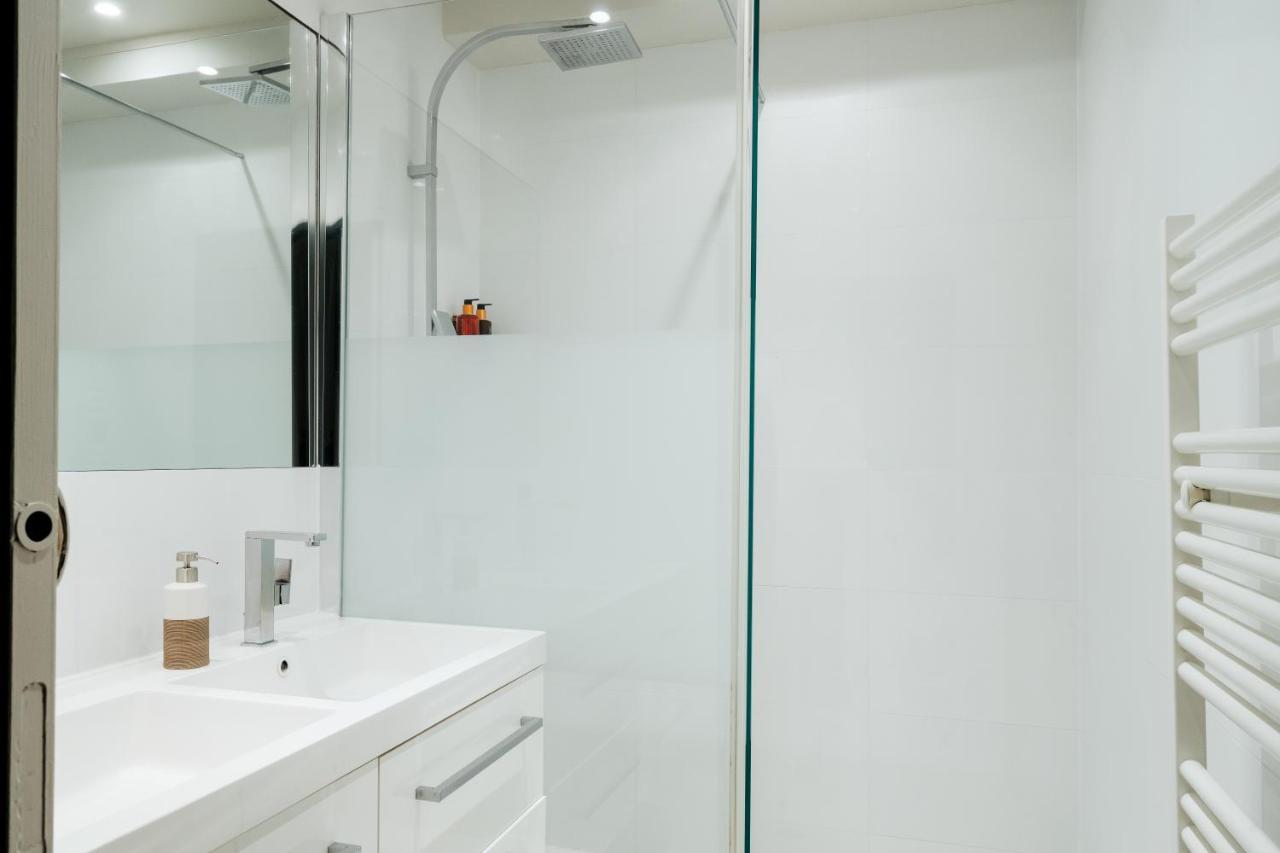 Edgar Suites Montmartre - Abbesses ปารีส ภายนอก รูปภาพ